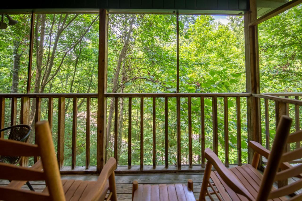 North Ridge Place Brand New Log Cabin With Hot Tub Great Location Sevierville Eksteriør bilde
