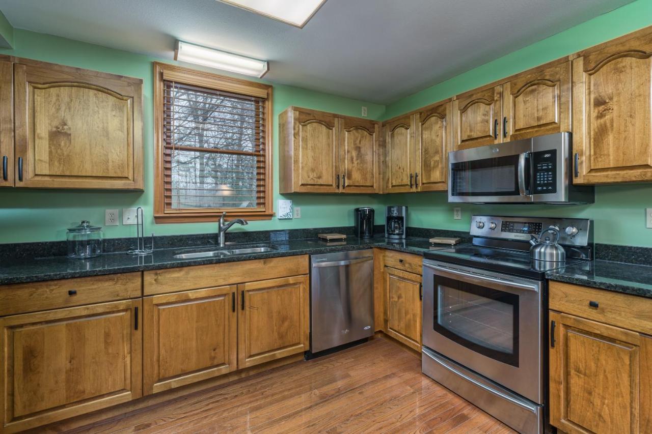 North Ridge Place Brand New Log Cabin With Hot Tub Great Location Sevierville Eksteriør bilde