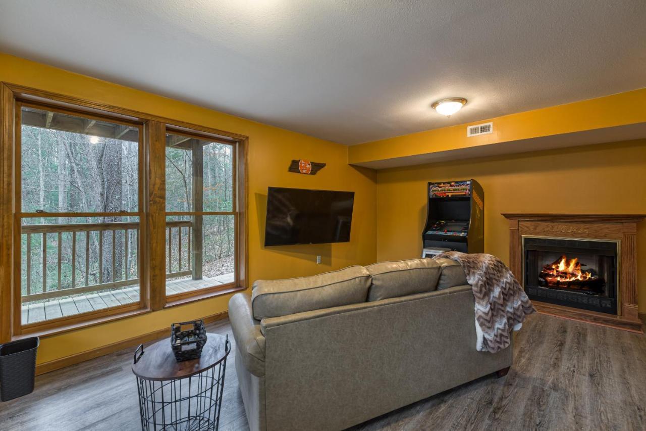 North Ridge Place Brand New Log Cabin With Hot Tub Great Location Sevierville Eksteriør bilde